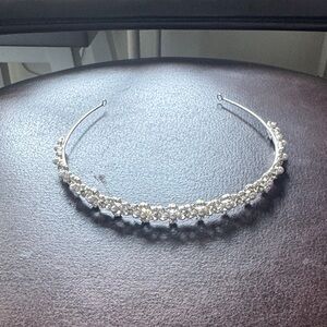 David's Bridal Silver Crystal Hair Accessory